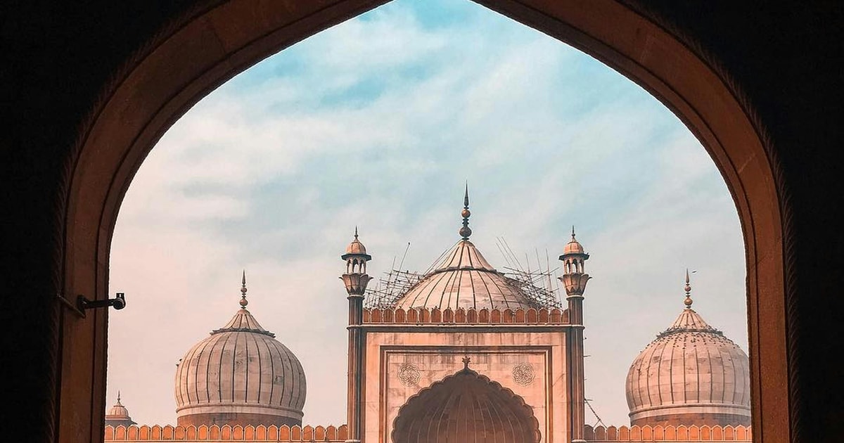 Heldagstur i det gamle og nye Delhi med det røde fort | GetYourGuide