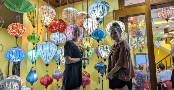 Old Town: The Lantern Lady Traditional Lantern-Making Class