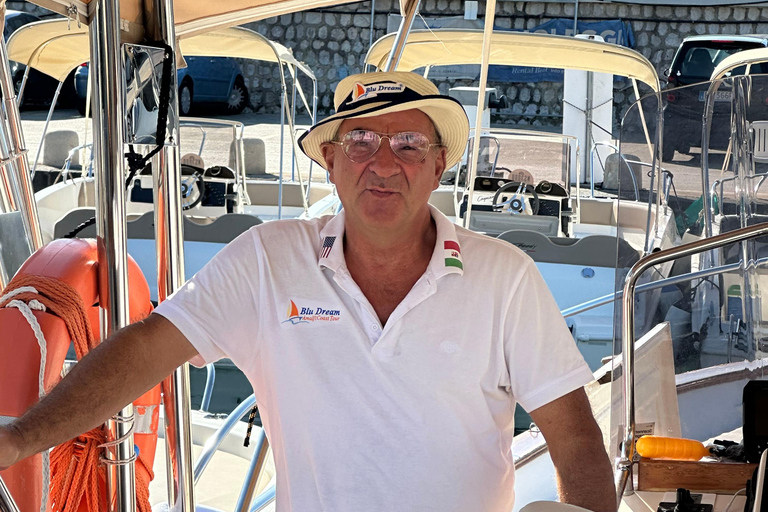 Private boat tour from Positano to Capri