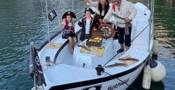 Omiš: 2-stündige Piraten-Bootsfahrt ins Herz des Canyons