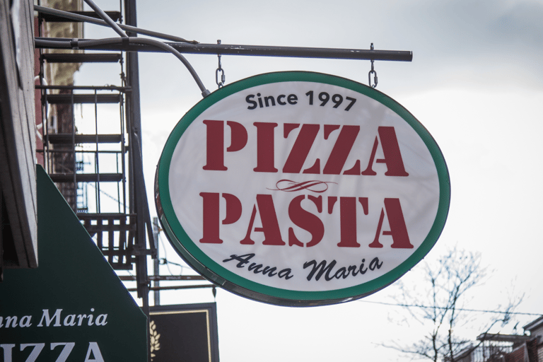 Brooklyn NYC: 3-Hour Custom Walking Tour with Pizza and Beer