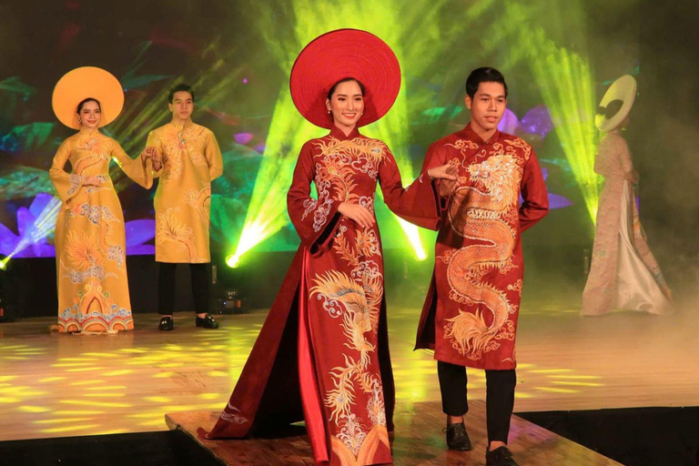 Da Nang/Hoi An: spettacolo Ao Dai con trasferimenti in hotelDa Nang/Hoi An: spettacolo Ao Dai con trasferimenti dall'hotel