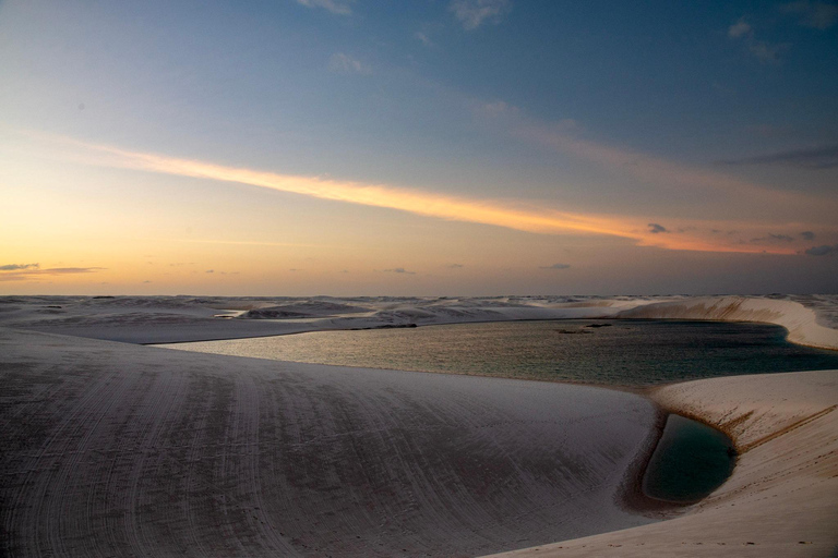 Excursão de dia inteiro combinando Lençóis Maranhenses, Lagoa Azul e Lagoa Bonita