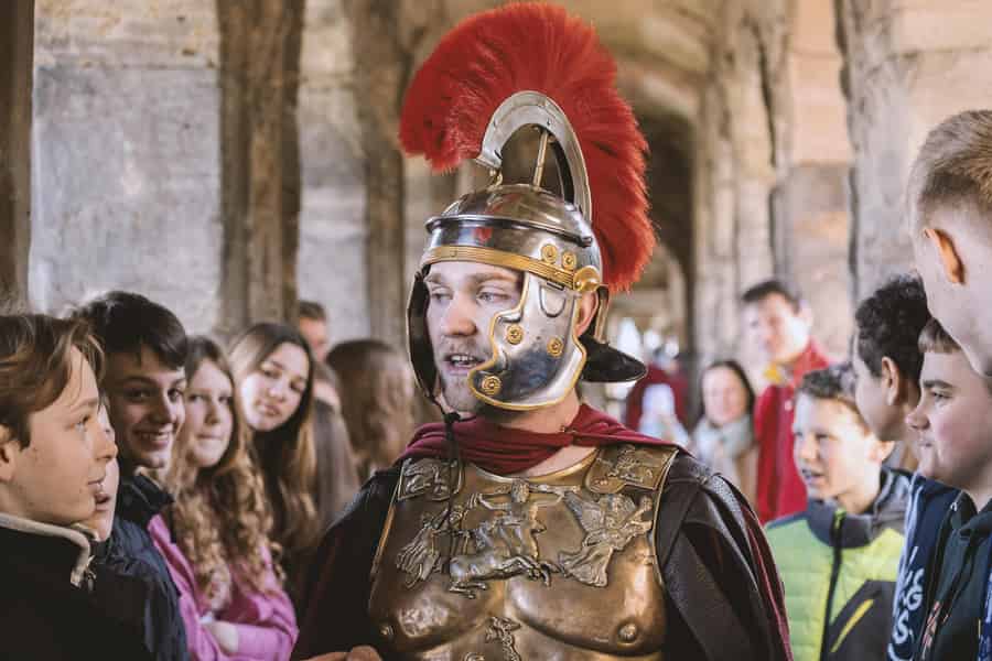 Trier: Erlebnisführung: "Das Geheimnis der Porta Nigra". Foto: GetYourGuide