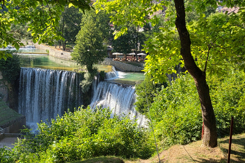Sarajevo: Travnik and Jajce Tour with Fortress Entry