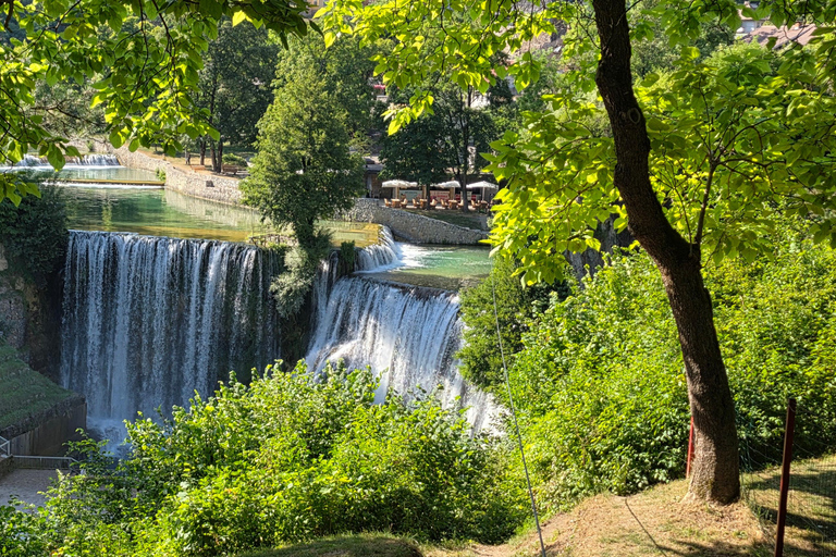 Sarajevo: Travnik and Jajce Tour with Fortress Entry