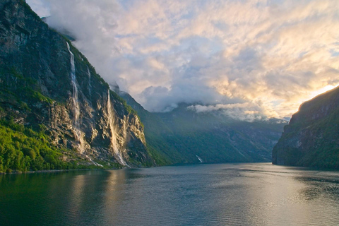 Geiranger Fjord Tour from Hellesylt (2 hours in Geiranger)