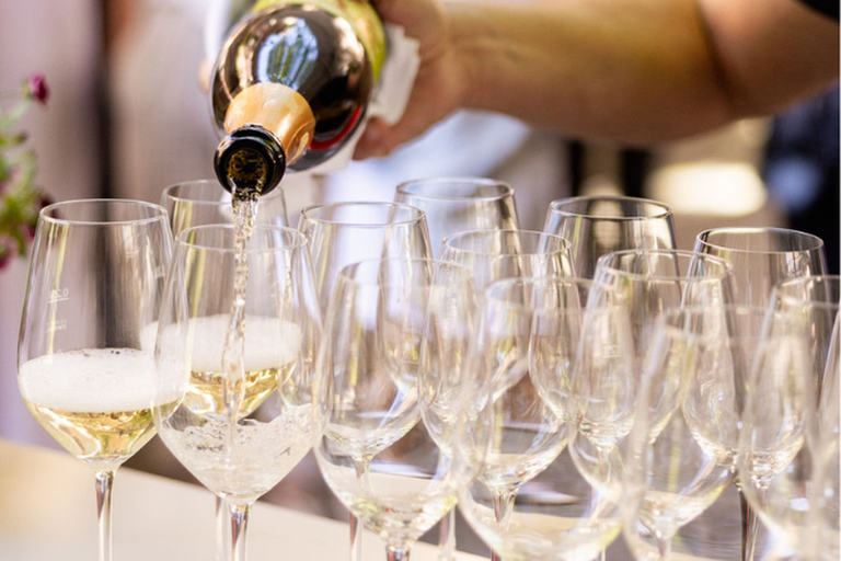 Stuttgart: Sekt & the City – Sparkling Wine Tasting with Croissant Stuttgart: Sparkling Wine Tasting with Croissant – “Sekt & the City”