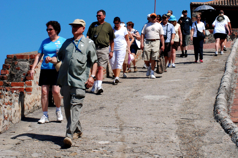 Cartagena: City Tour with Castillo San Felipe. Ticket, Guide Cartagena: City Tour with Castillo San Felipe Entry Ticket