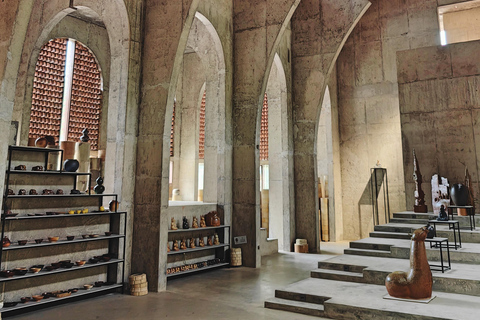 Wuhan: 3-Day Jingdezhen Pottery Tour with Rail & Hotel