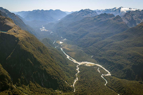 Från Wanaka: Milford Sound Flyg med landning och glaciärer