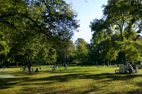 The Hague: Mystery Figures Walking Tour