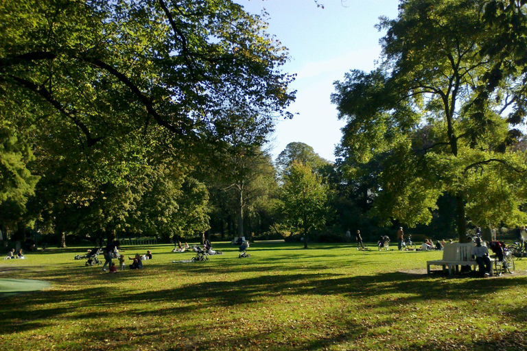 The Hague: Mystery Figures Walking Tour