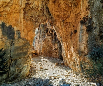 From Chania: Imbros Gorge and Sfakia Hike and Swim Day Tour