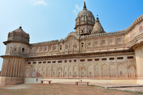 Tour di un giorno di Orchha e del Forte di Jhansi da Khajuraho con guida