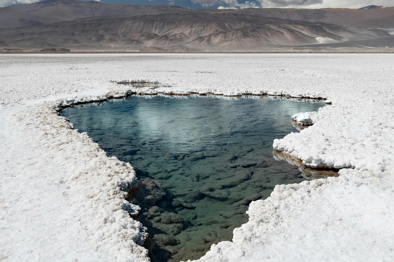 3 Days Salt Flats Tour with Transfer to San Pedro de Atacama