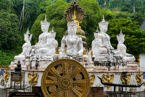 Chiang Mai: Tuk Tuk Temple Tour with Guide and Water