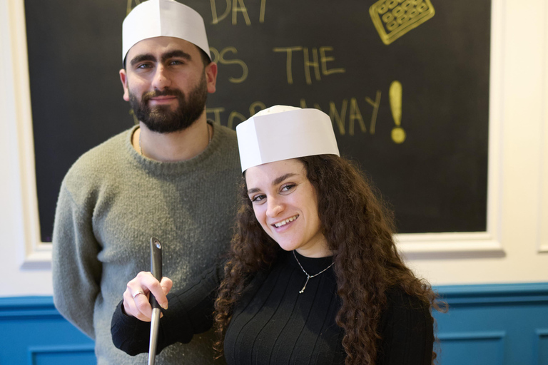 Ghent: 1.5h Waffle Making Workshop - All You Can Eat