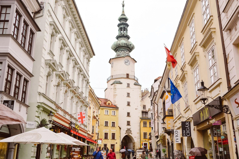 From Budapest: Bratislava & Vienna – Full-Day Guided Tour