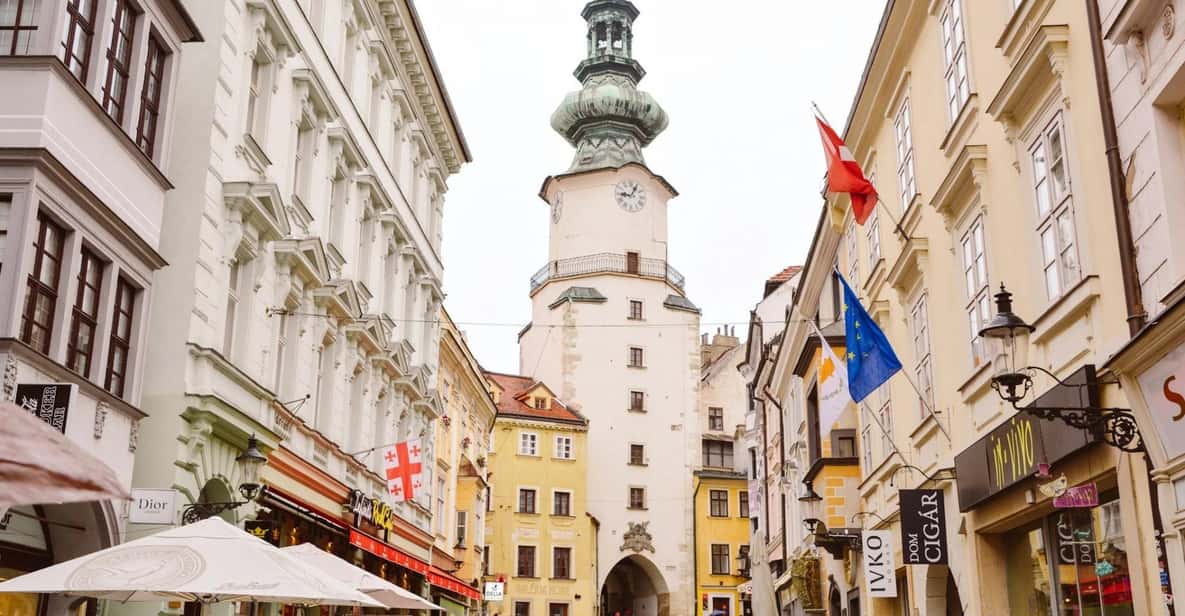 Afbeelding 6 van Van Wenen naar Bratislava, Devín en Hainburg – Rondleiding