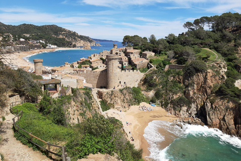 De Barcelona: Excursão de um dia a Tossa de Mar com tempo de praia