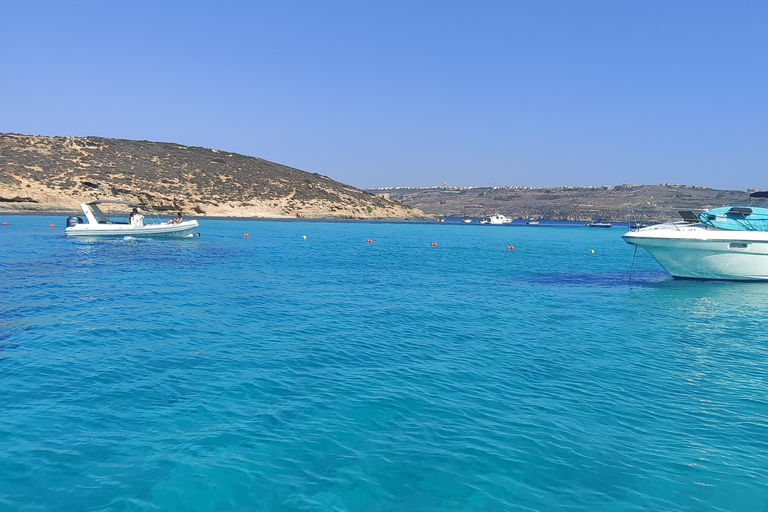 MALTA Comino BlueLagoon Wycieczki prywatną łodzią