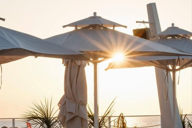Baku Luxury BeachClub Experience withPremium Hotel Transfers