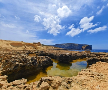Da Malta: Tour di un giorno a Gozo con guida, templi e treno
