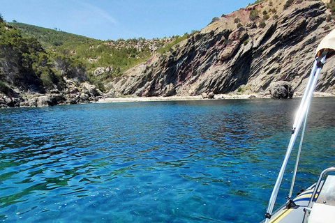 North of Ibiza: Boat Rental without a License in Portinatx Half day