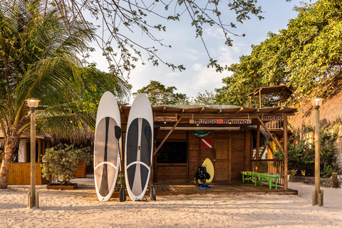 EXPÉRIENCE D'UNE JOURNÉE SUR L'ÎLE DE L'ENCHANTEMENTEXPÉRIENCE D'UNE JOURNÉE À L'ISLA DEL ENCANTO