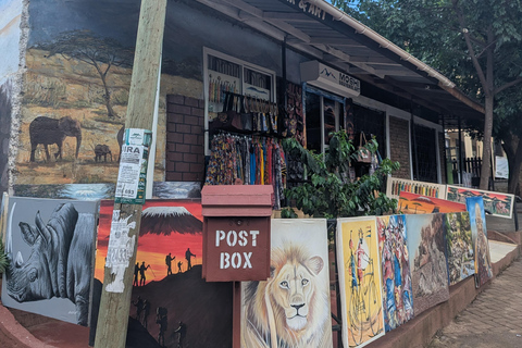 Explore Nairobi: Markets, Souvenir shops & City Tour