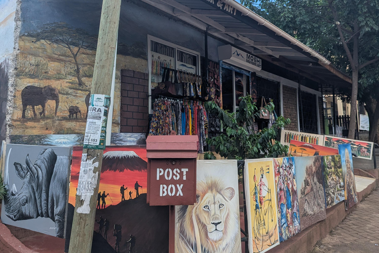 Explore Nairobi: Markets, Souvenir shops & City Tour