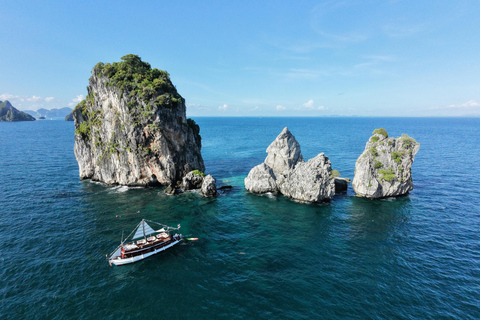 Krabi: Premium Cruise with Dinner & Plankton Swim Meet at Bamboo Beach Club in Ao Nang