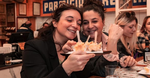 Bologna Food & Wine Tour: Taste &#39;the Fat&#39; City Like a Local