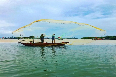 从岘港/会安乘船游览咖啡馆和享用午餐皮划艇垂钓-咖啡课程-岘港接送/会安送达
