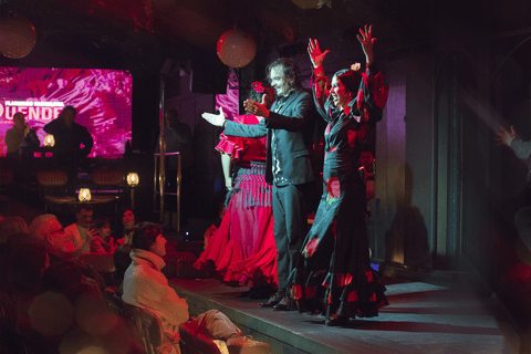 Barcelona: Flamenco-Show mit Drink auf La RamblaZone C