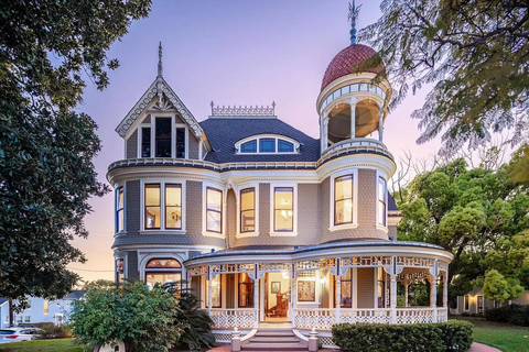 San Diego: Balboa Park & Bankers Hill Walking Tour Spanish language