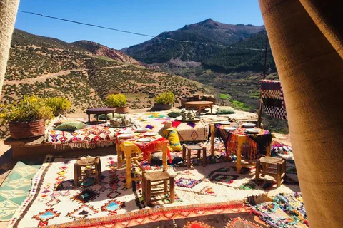 Marrakesh: Atlasz-hegység és 2 völgy egynapos kirándulás ebéddel