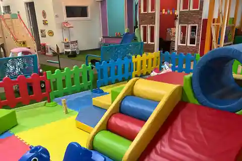 Крытый детский центр Play Space на мысе Канаверал, Флорида
