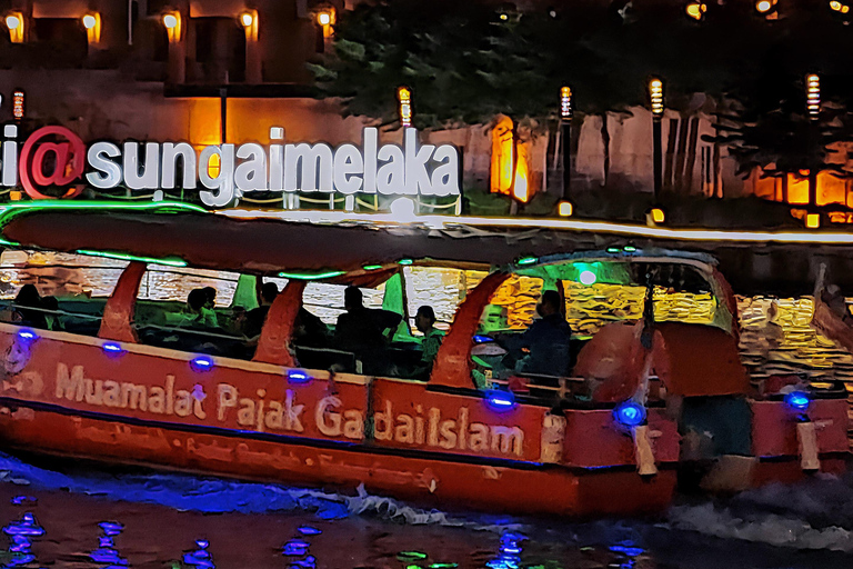 Da Kuala Lumpur: tour serale di Malacca con crociera sul fiumeTour condiviso con servizio di prelievo in hotel