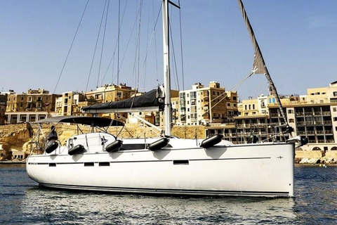Half Day Ultimate Yacht Experience to Comino