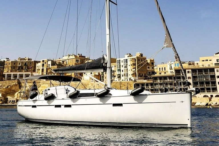 Half Day Ultimate Yacht Experience to Comino