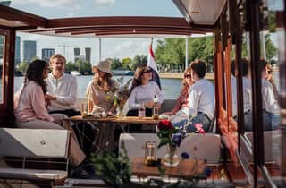 Amsterdam: Luxuskreuzfahrt Unbegrenzte Cocktails & Snacks Option