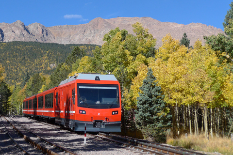 Pikes Peak COG Train & Garden of the Gods Private Tour