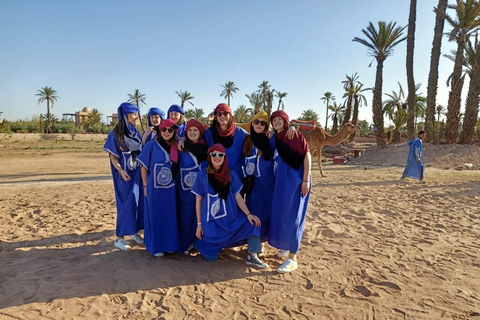 Promenade à dos de chameau à Marrakech Palmeraie