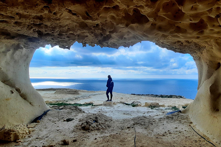 Gozo Unveiled: Guided Hiking in Gozo - The WestGozo Unveiled: Guided Hiking Tour at the West of Gozo