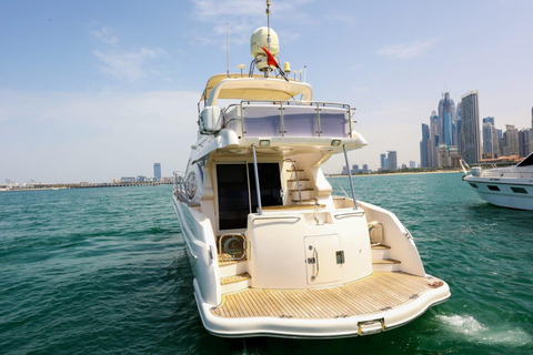 Dubaï : Location d'un yacht de luxe de 50 pieds avec boissons non alcooliséesCharte d'une heure