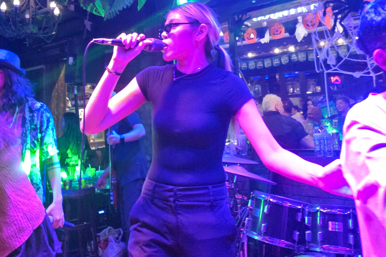 Bangkok Nightlife Tour: Sunset Rooftop, Tuk Tuk, Bar Crawl