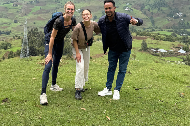 Addis Ababa: Mount Entoto Hike, Injera & Hyena Experience