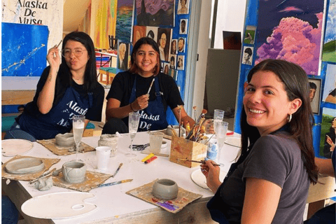 Cali: Ceramic Workshop for Tourists